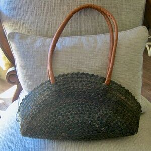 Vegan Faux Leather Woven Handbag/Shoulder Bag.